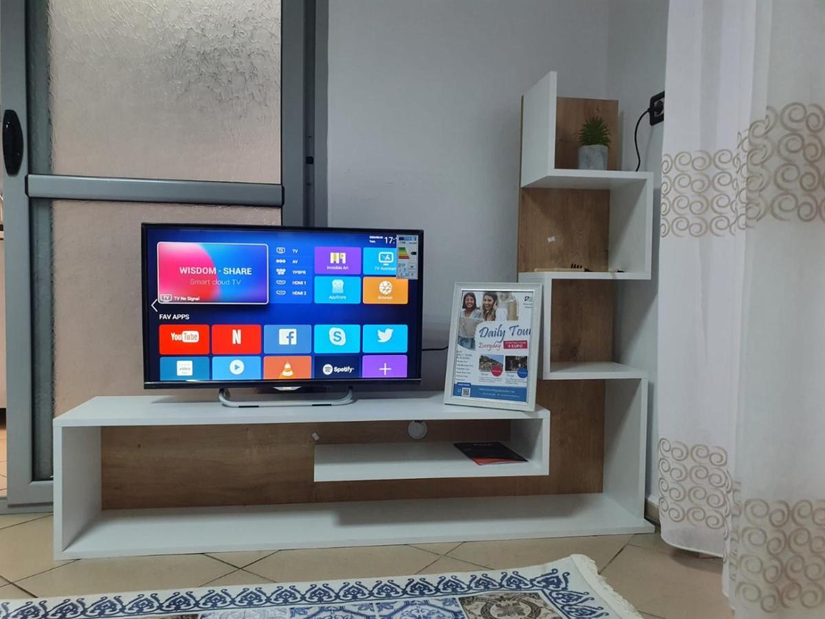 New# Bright Apartment-Tirana City Center Zewnętrze zdjęcie